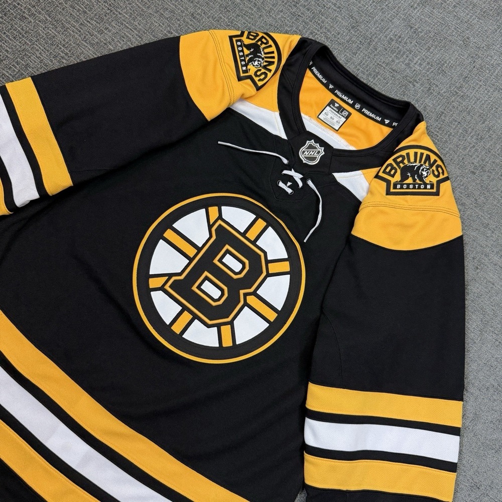 Boston Bruins Premium Jersey W/ Fighting Strap Black Sz 50 No Name Fanatics NWOT